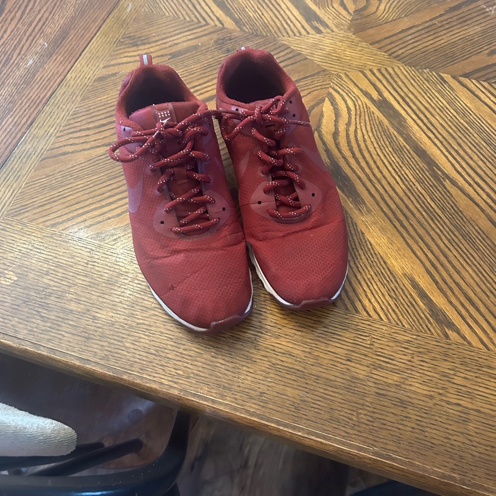 Men's Nike Air Max Motion Low Red Shoes 844836-600 Size 10